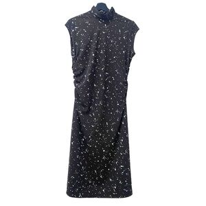 Like new, W by Worth dress, featuring: